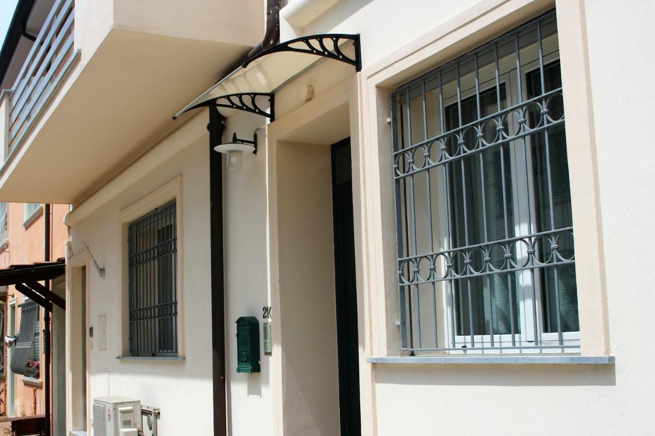 Villa Casa Lu' Viareggio Exterior foto